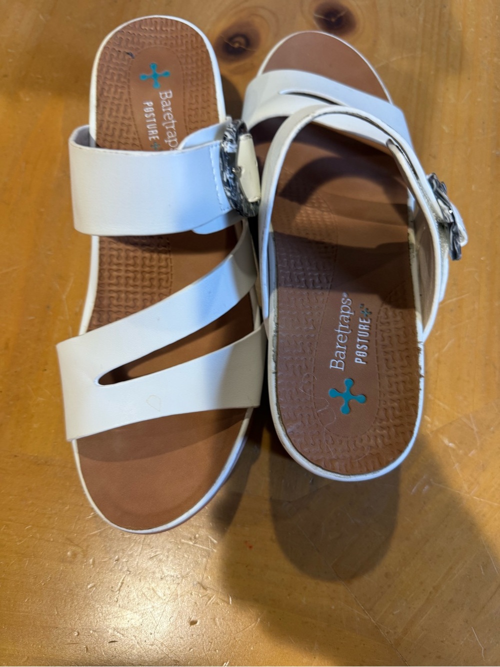 BareTraps White and Brown Slide Sandals with Buckle Detail